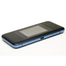 مودم 4.5G/TD-LTE یو کیو مدل Elite 6 با صفحه نمایش 2.4 اینچی تاچ اسکرین، باتری 3000 میلی‌آمپری با شارژدهی 7 ساعت، پشتیبانی همزمان 16 کاربر، اتصال از طریق سیمکارت و کابل Type-C، سازگار با ویندوز و مک او اس