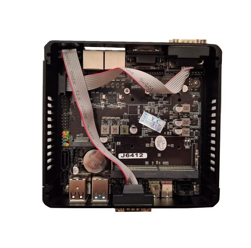 کامپیوتر کوچک نت کامپیوتر مدل J6412-2LC با پردازنده Celeron J6412 حافظه SSD با ظرفیت 256 گیگابایت رم DDR4 با ظرفیت هشت گیگابایت پردازنده گرافیکی Intel