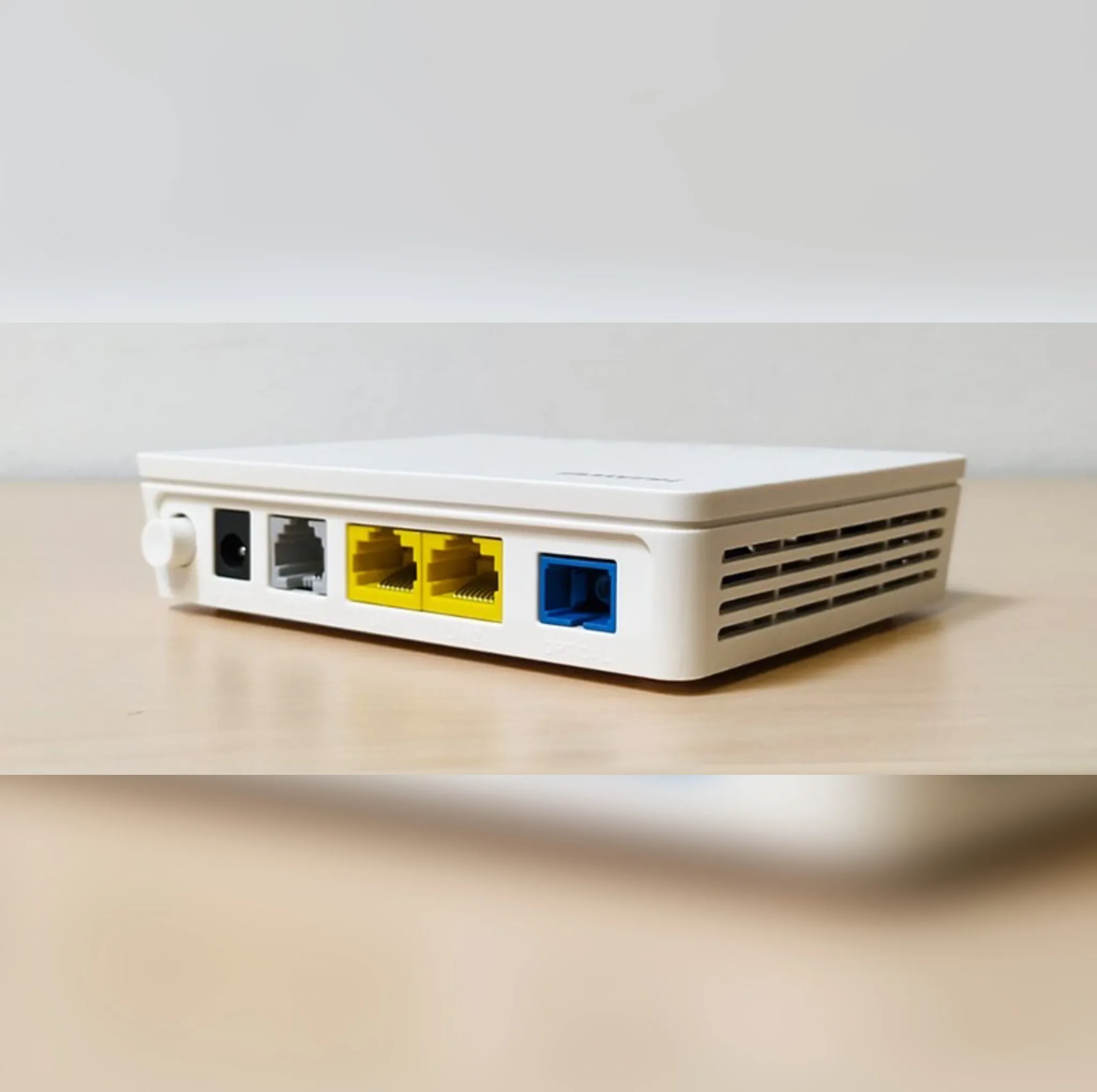 مودم روتر بی سیم هوآوی مدل Eg8120L