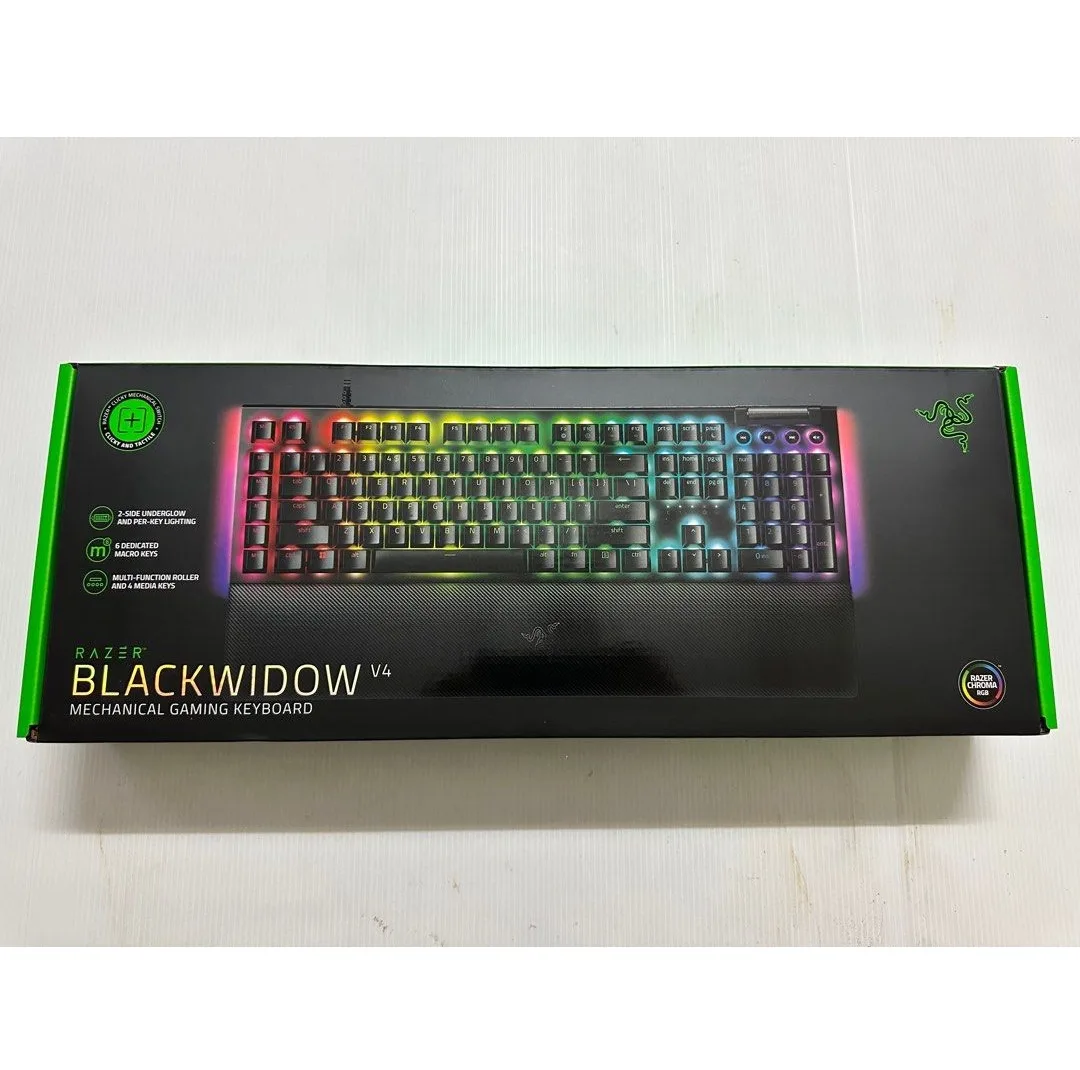 کیبورد مخصوص بازی ریزر مدل Blackwidow V4 Green Switch