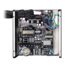 منبع تغذیه کامپیوتر گرین مدل GP700A-UK EVO