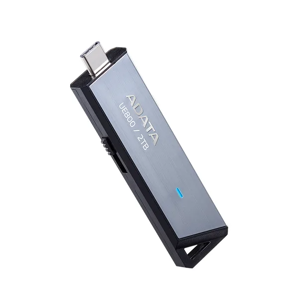 فلش مموری 2 ترابایت ای دیتا مدل UE800 با رابط USB Type-C و جای اتصال بند