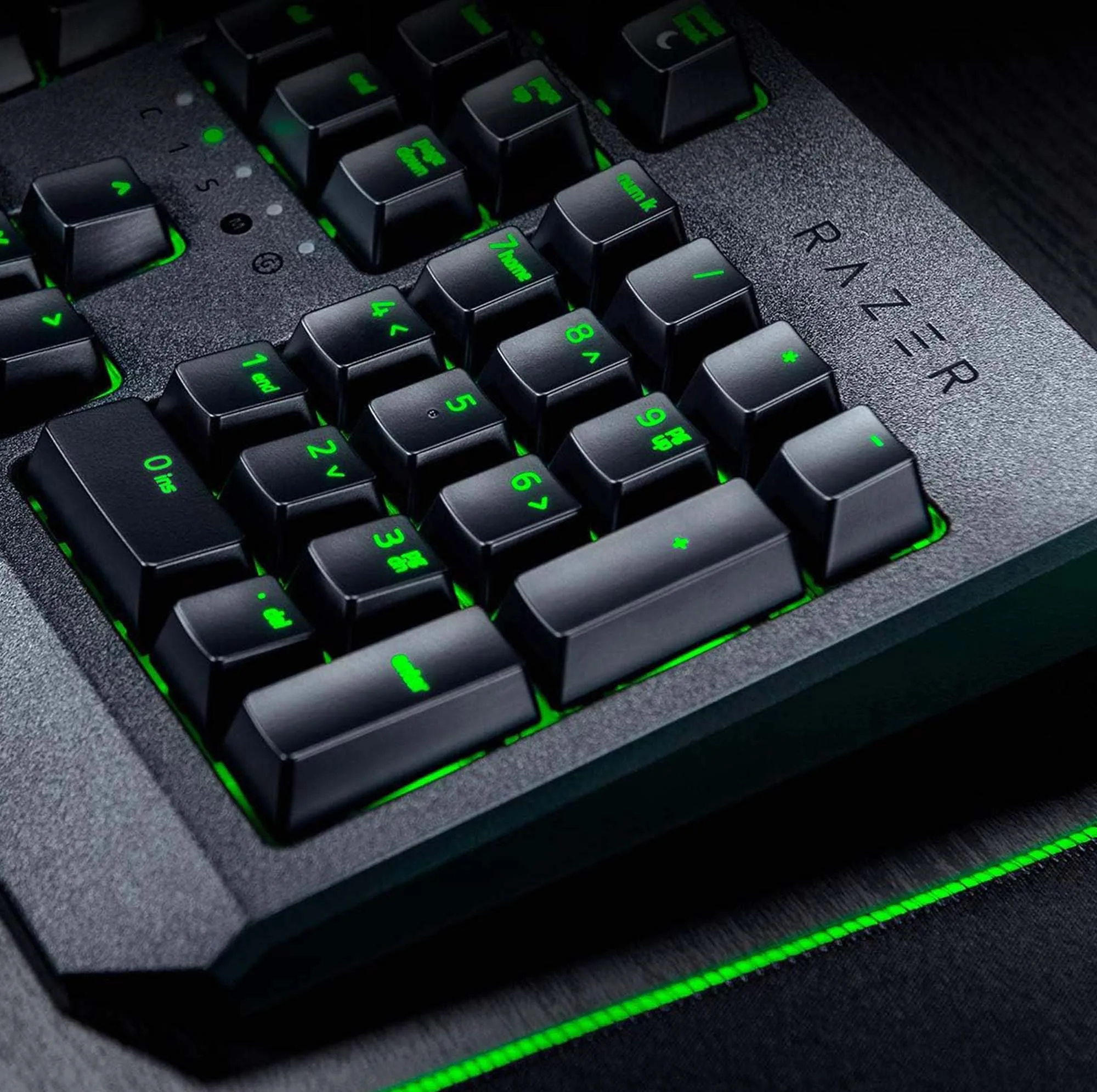 کیبورد گیمینگ ریزر مدل BlackWidow Essential Green Switch