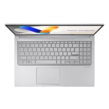 لپ‌تاپ ایسوس مدل Vivobook 15 F1504VA-NJ824 با پردازنده Core i7-1355U، رم DDR4 16GB با فرکانس 3200MHz، حافظه SSD با ظرفیت 1TB، نمایشگر 15.6 اینچ TFT با وضوح Full HD، دارای نور پس‌زمینه کیبورد و حسگر اثر انگشت