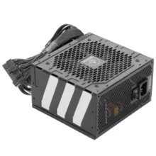 منبع تغذیه کامپیوتر گرین مدل GP700A-GED