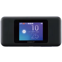 مودم همراه 4G یوکیو مدل Speed Wifi Next W06 با صفحه نمایش 2.4 اینچی تاچ اسکرین، باتری 3000 میلی‌آمپری با شارژدهی 7 ساعت، پشتیبانی همزمان 16 کاربر، اتصال از طریق سیمکارت و کابل Type-C، سازگار با ویندوز و مک او اس