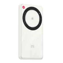 مودم جیبی 5G زد تی ای مدل U30 Air با باتری 4500 میلی‌آمپر ساعت، پشتیبانی از 10 کاربر همزمان، اتصال بی‌سیم Wi-Fi و درگاه USB Type-C برای اینترنت پرسرعت همراه