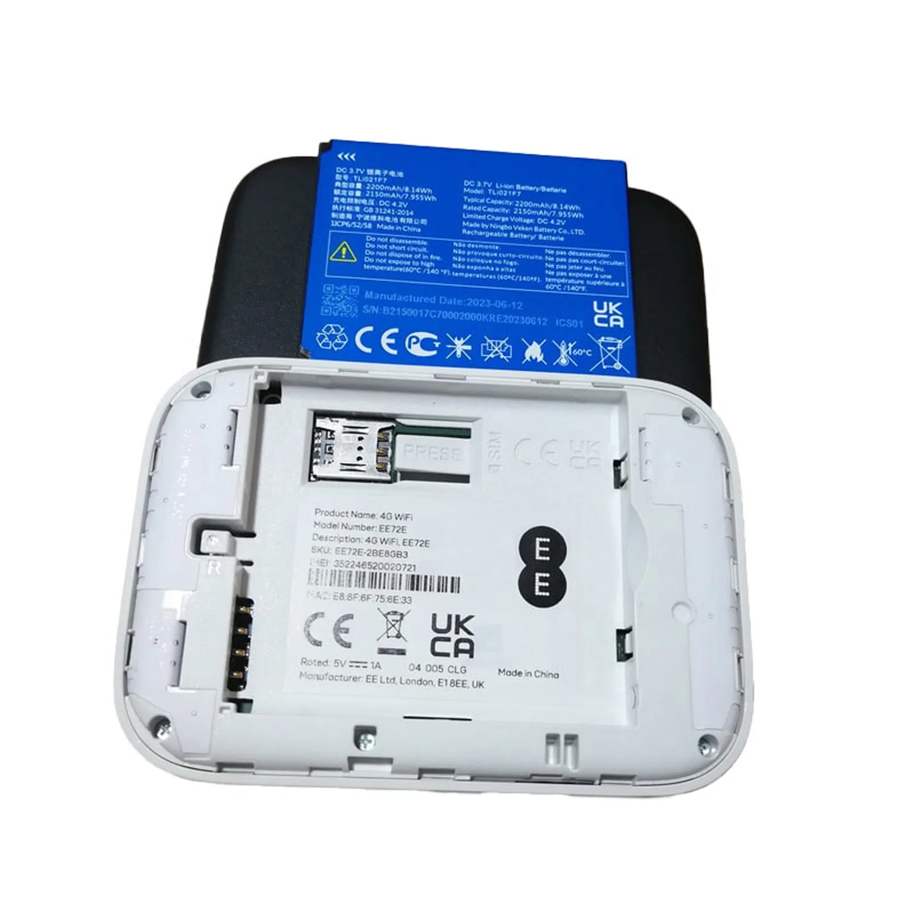 مودم 4G LTE قابل حمل مدل EE72E