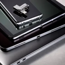 فلش مموری سن دیسک Ultra Dual Drive Luxe ظرفیت 512 گیگابایت با دو رابط USB 3.2 Type-C و Type-A، طراحی چرخشی، بدنه فلزی و سازگار با گوشی، تبلت، کامپیوتر و تلویزیون