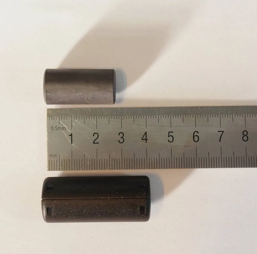 نویزگیر کابل مدل Ferrite core