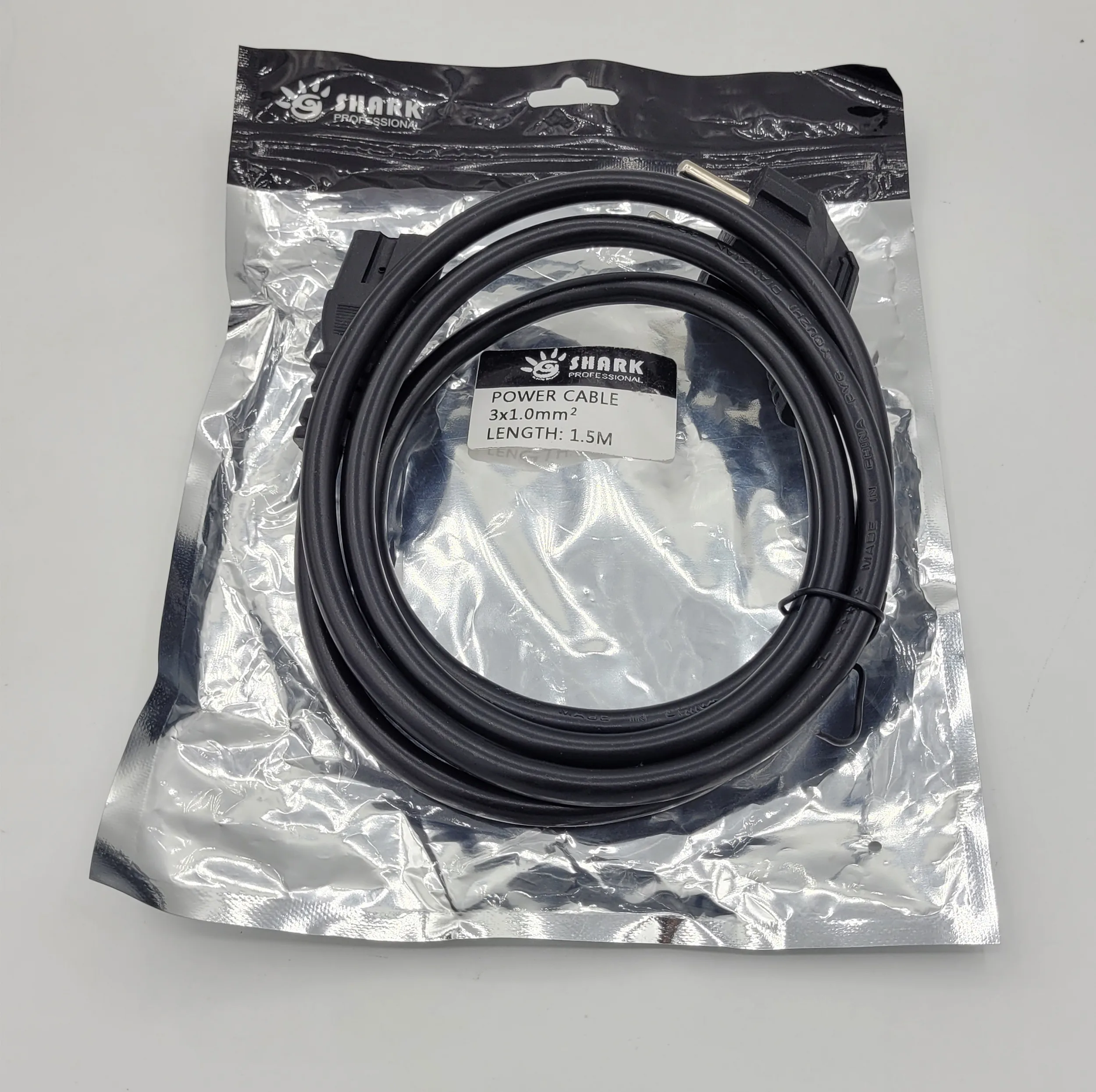 کابل برق سه پین منبع تغذیه کامپیوتر شارک مدل 3x1.0mm طول 1.5 متر