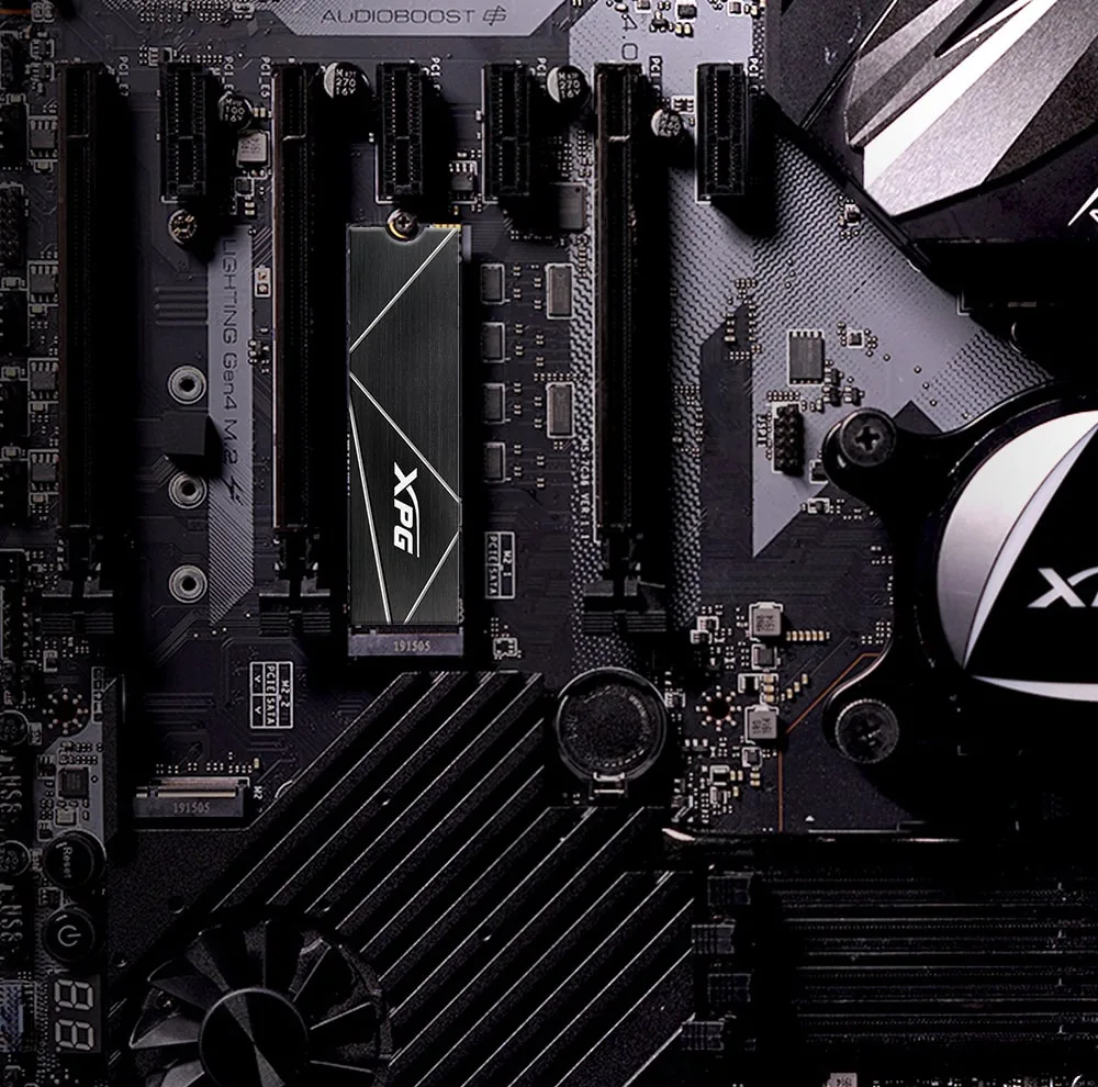 اس اس دی اینترنال ای دیتا ایکس پی جی مدل PCIE M2 GAMMIX S70 BLADE ظرفیت چهار ترابایت
