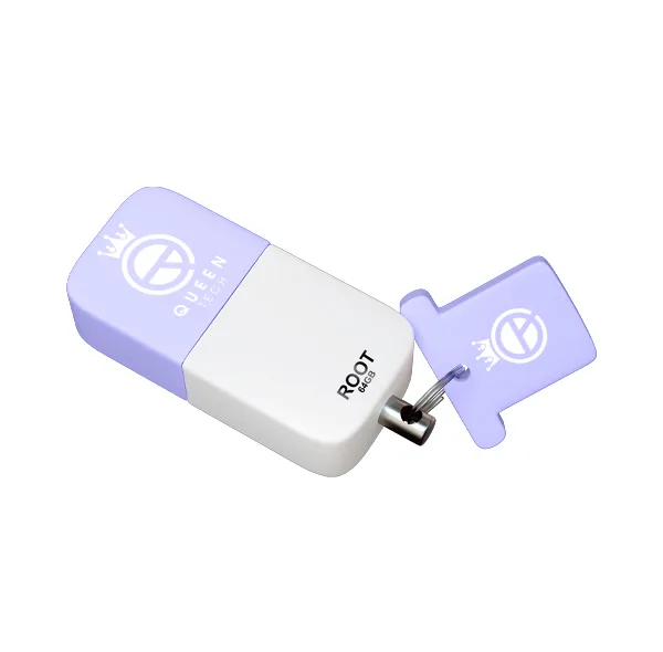 فلش مموری کوئین تک مدل ROOT ظرفیت 64 گیگابایت با رابط USB 2.0 و سرعت خواندن 25 مگابایت بر ثانیه، طراحی درپوش‌دار و بند آویز، سازگار با تمام سیستم‌عامل‌ها و دستگاه‌های مختلف