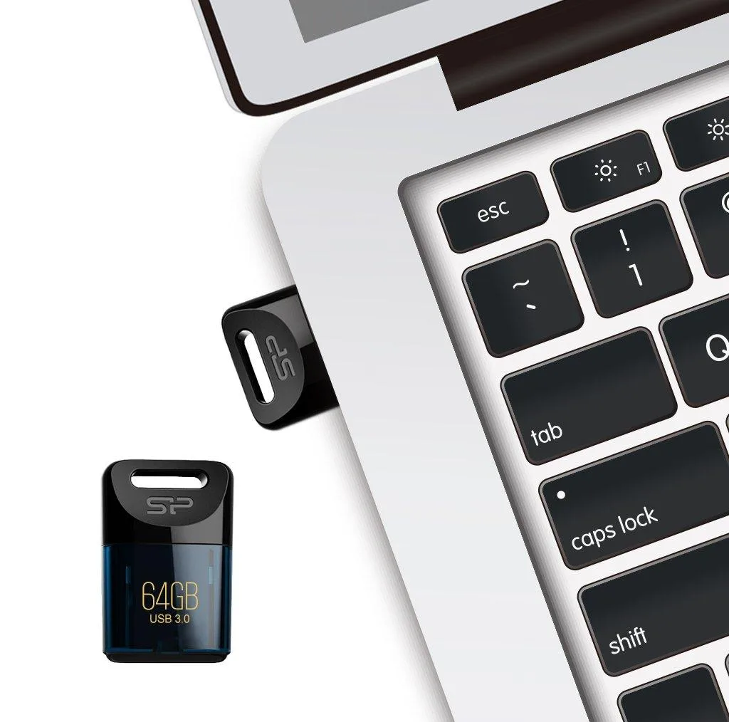 فلش مموری سیلیکون پاور Jewel J06 ظرفیت 64 گیگابایت، رابط USB 3.1 و سازگار با USB 2.0، مقاوم در برابر آب، گرد و غبار و لرزش، ابعاد کوچک و وزن سبک
