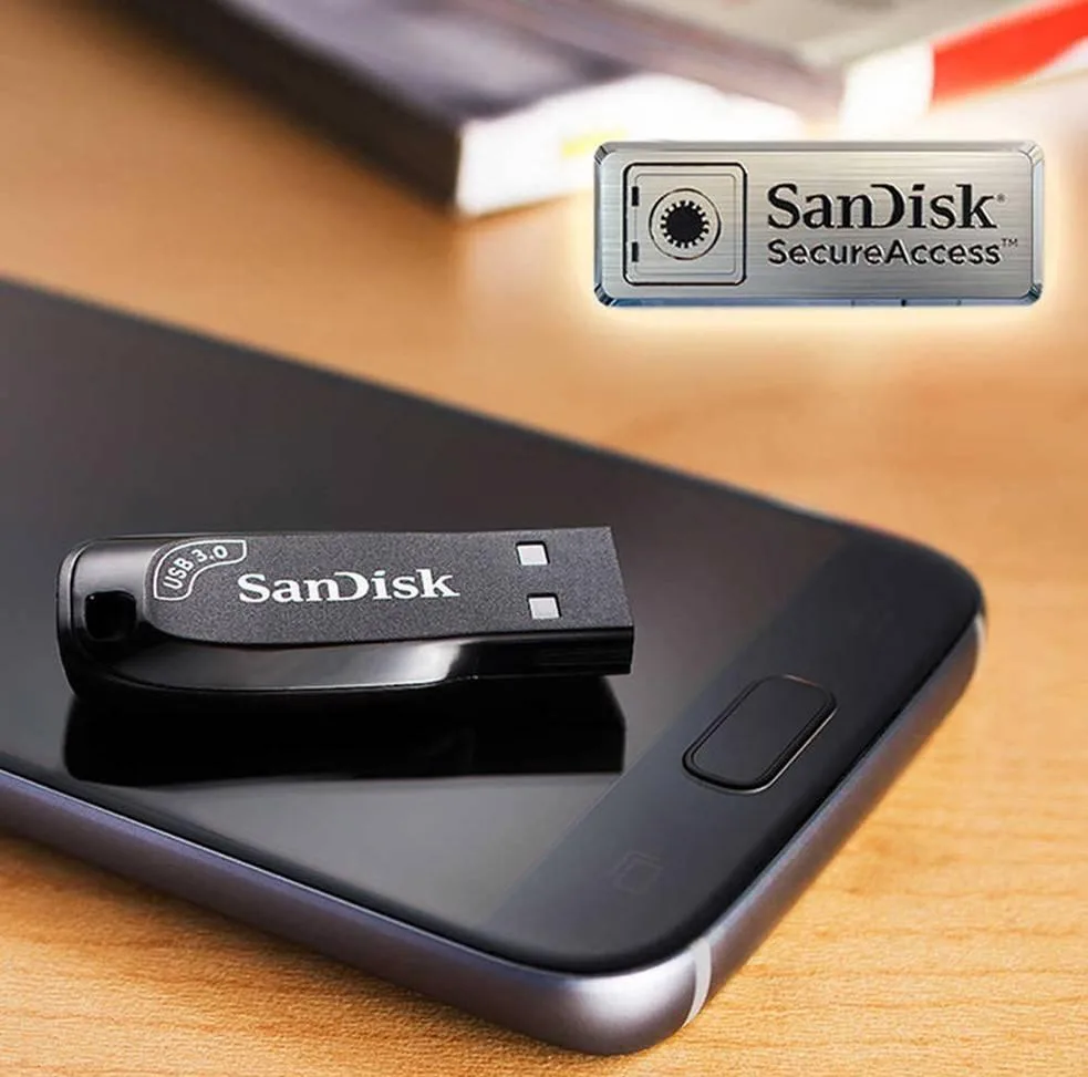 فلش مموری سن دیسک مدل ULTRA SHIFT CZ410 ظرفیت 32 گیگابایت، رابط USB 3.1 با سرعت خواندن 100 مگابایت بر ثانیه، مناسب ضبط خودرو و تلویزیون، دارای نرم‌افزار امنیتی SanDisk SecureAccess و بازیابی فایل RESCUEPRO DELUXE