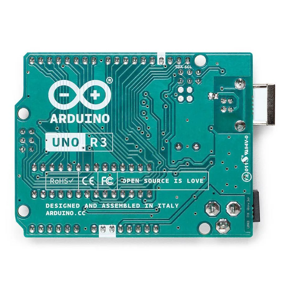 برد توسعه آردوینو مدل UNO R3