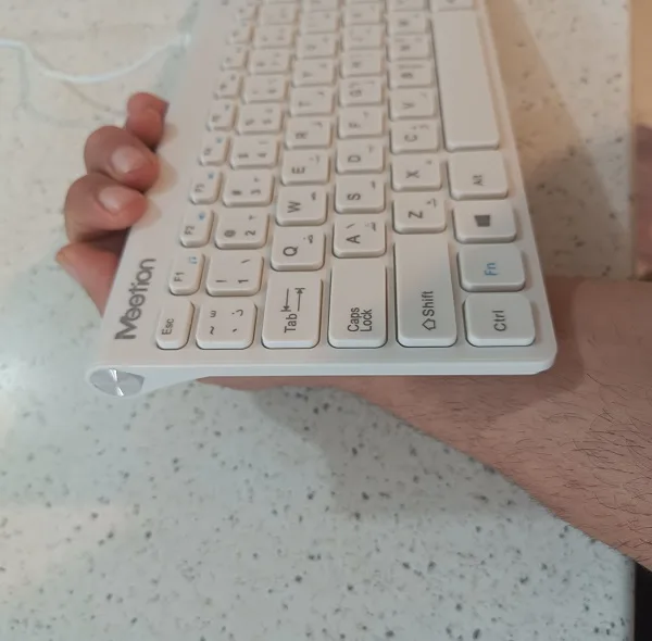 کیبورد میشن مدل MT K400