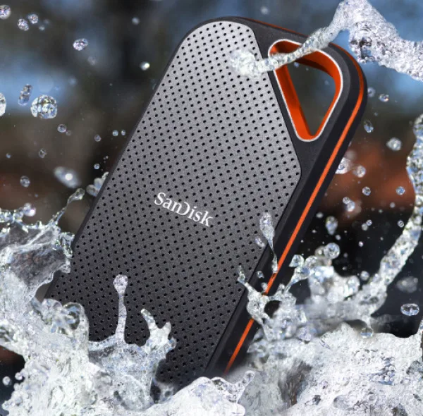اس اس دی اکسترنال سن دیسک مدل Extreme PRO E81 ظرفیت 2 ترابایت رابط USB 3.2 Gen2